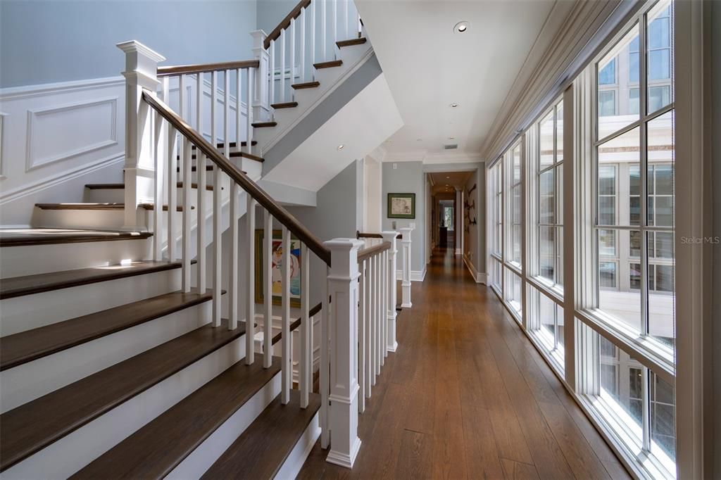 For Sale: $4,295,000 (3 beds, 3 baths, 4231 Square Feet)