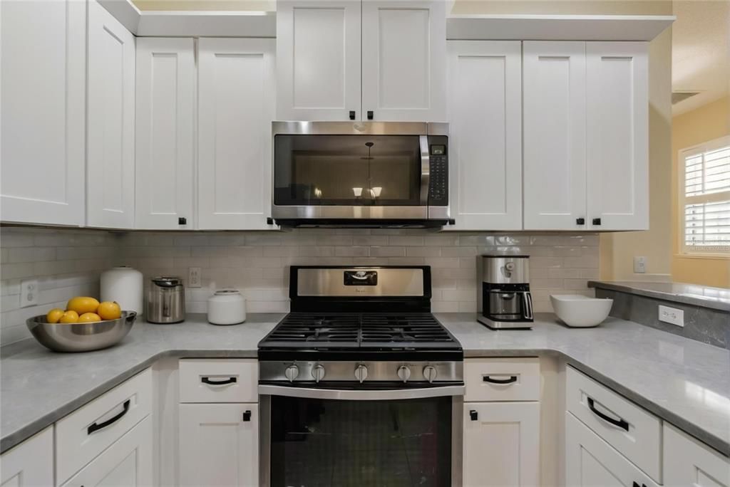 For Sale: $335,000 (2 beds, 2 baths, 1544 Square Feet)