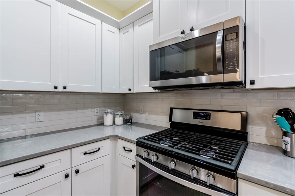 For Sale: $335,000 (2 beds, 2 baths, 1544 Square Feet)