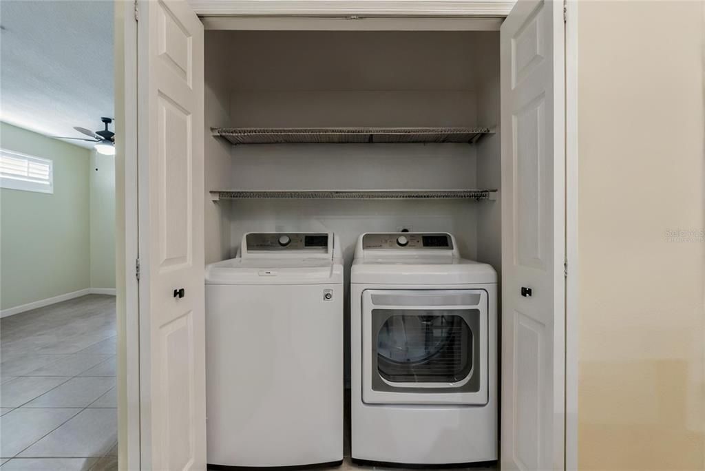 For Sale: $335,000 (2 beds, 2 baths, 1544 Square Feet)