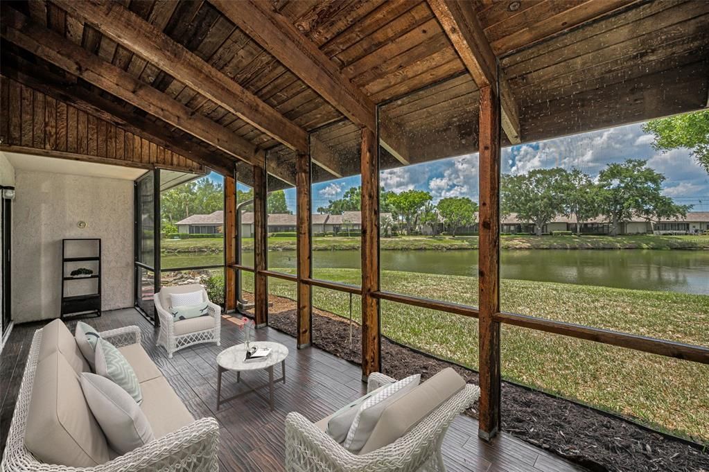 Activo con contrato: $350,000 (3 camas, 2 baños, 1445 Pies cuadrados)