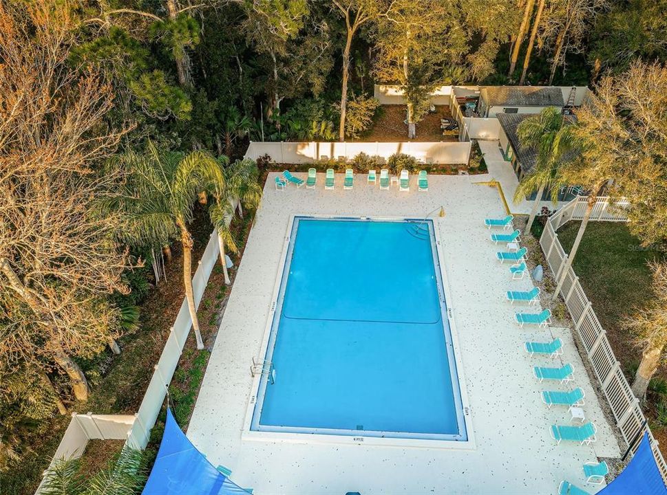Activo con contrato: $350,000 (3 camas, 2 baños, 1445 Pies cuadrados)
