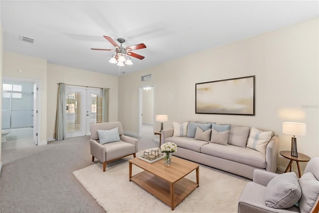 For Sale: $700,000 (4 beds, 2 baths, 2215 Square Feet)
