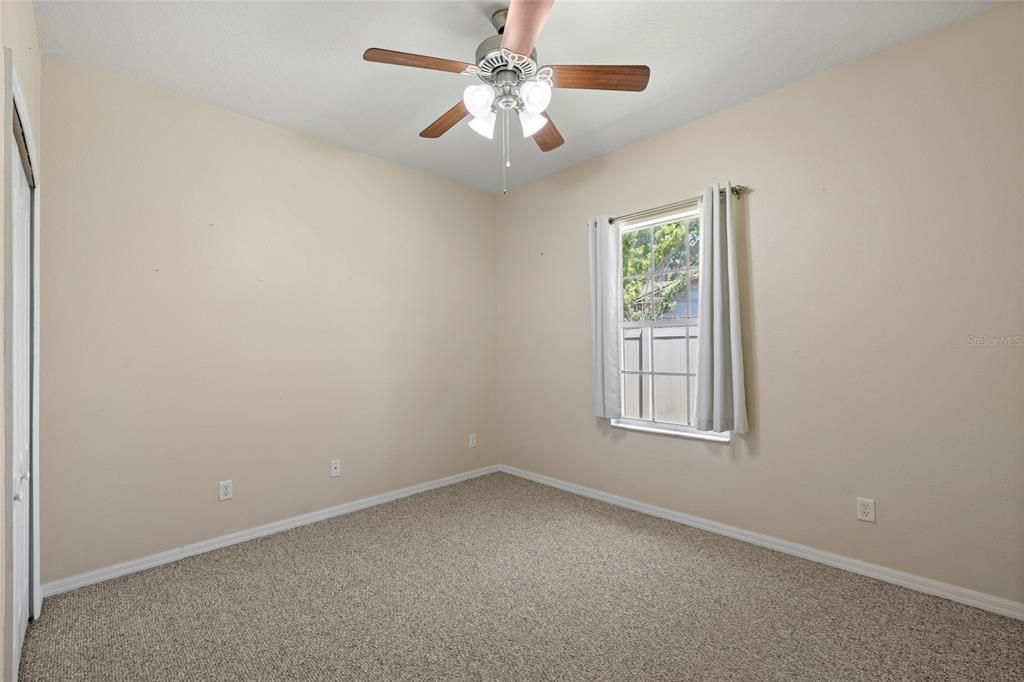 For Sale: $700,000 (4 beds, 2 baths, 2215 Square Feet)