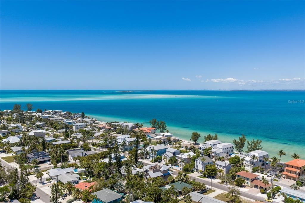 For Sale: $4,495,000 (4 beds, 4 baths, 2602 Square Feet)