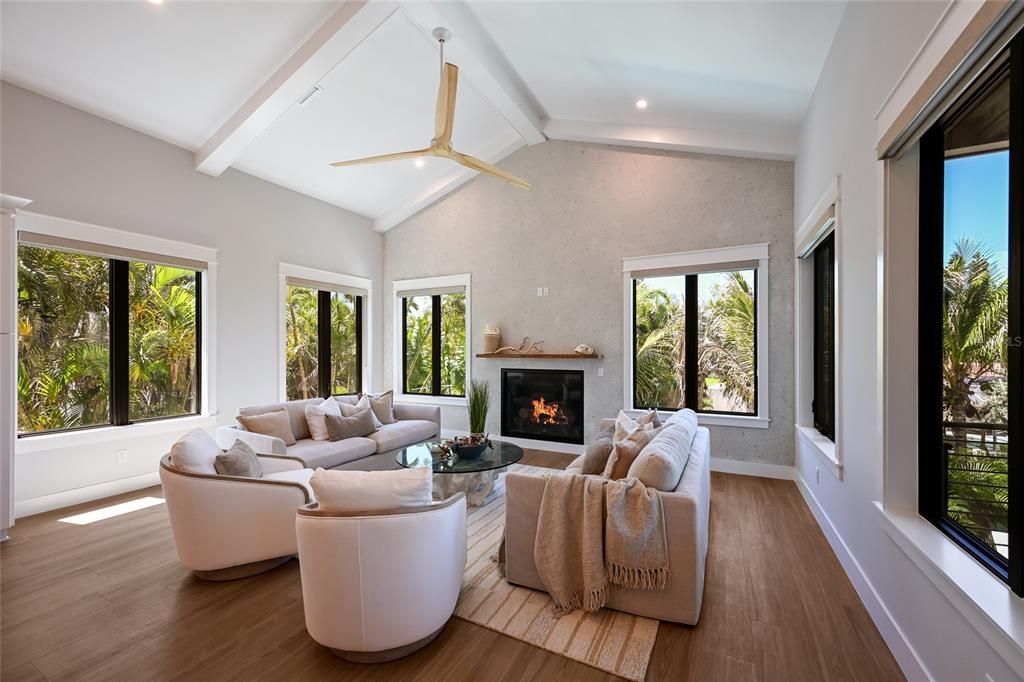 For Sale: $4,495,000 (4 beds, 4 baths, 2602 Square Feet)