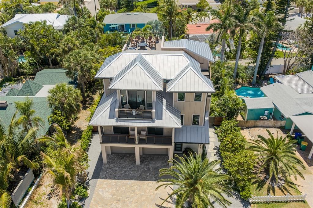 For Sale: $4,495,000 (4 beds, 4 baths, 2602 Square Feet)