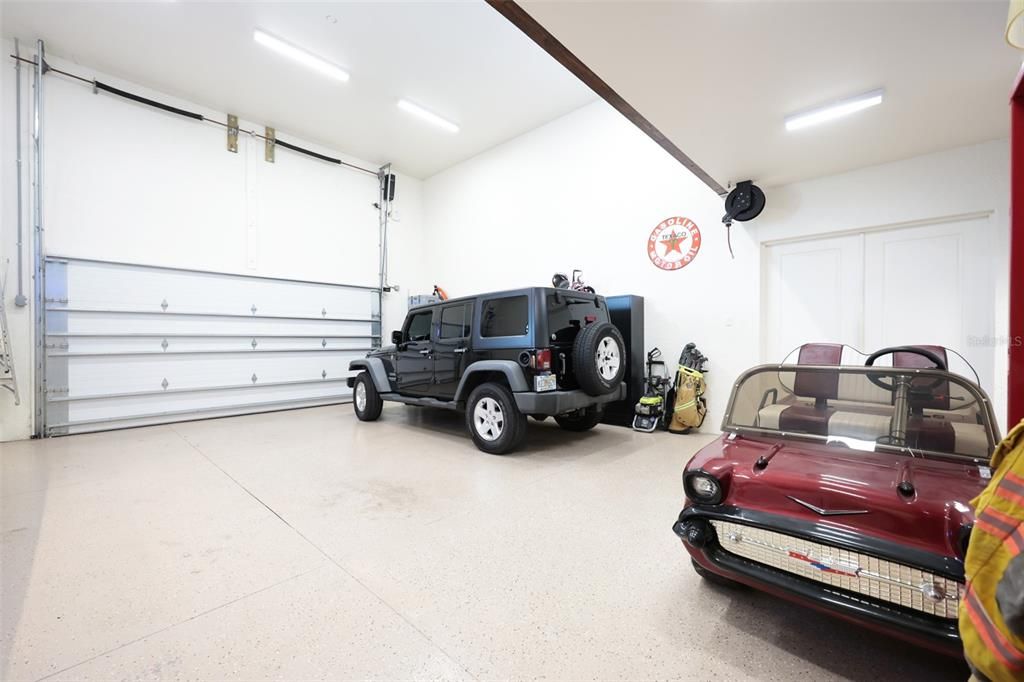 На продажу: $925,000 (2 спален, 2 ванн, 1896 Квадратных фут)