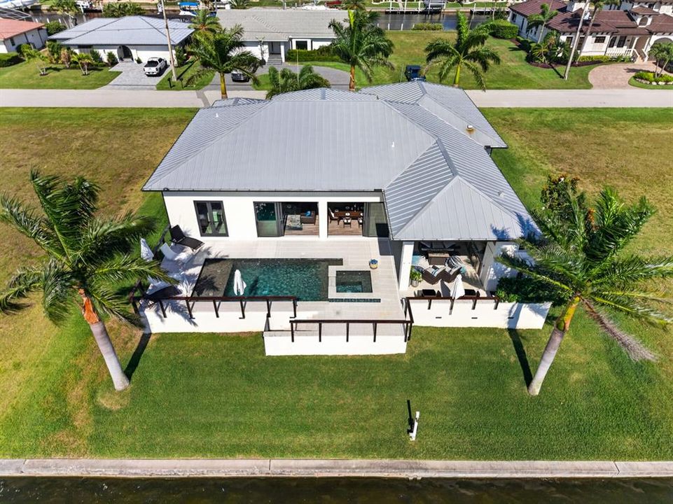 На продажу: $925,000 (2 спален, 2 ванн, 1896 Квадратных фут)