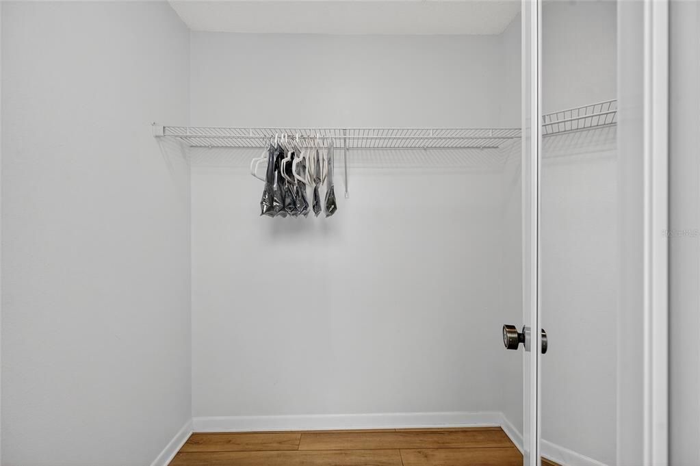 For Rent: $1,950 (3 beds, 2 baths, 1320 Square Feet)