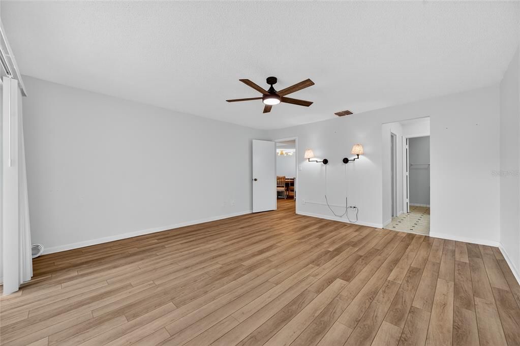 For Rent: $1,950 (3 beds, 2 baths, 1320 Square Feet)