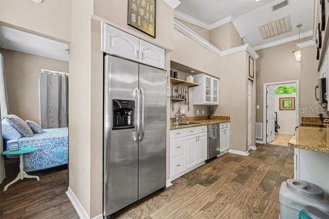 На продажу: $649,000 (5 спален, 3 ванн, 2436 Квадратных фут)