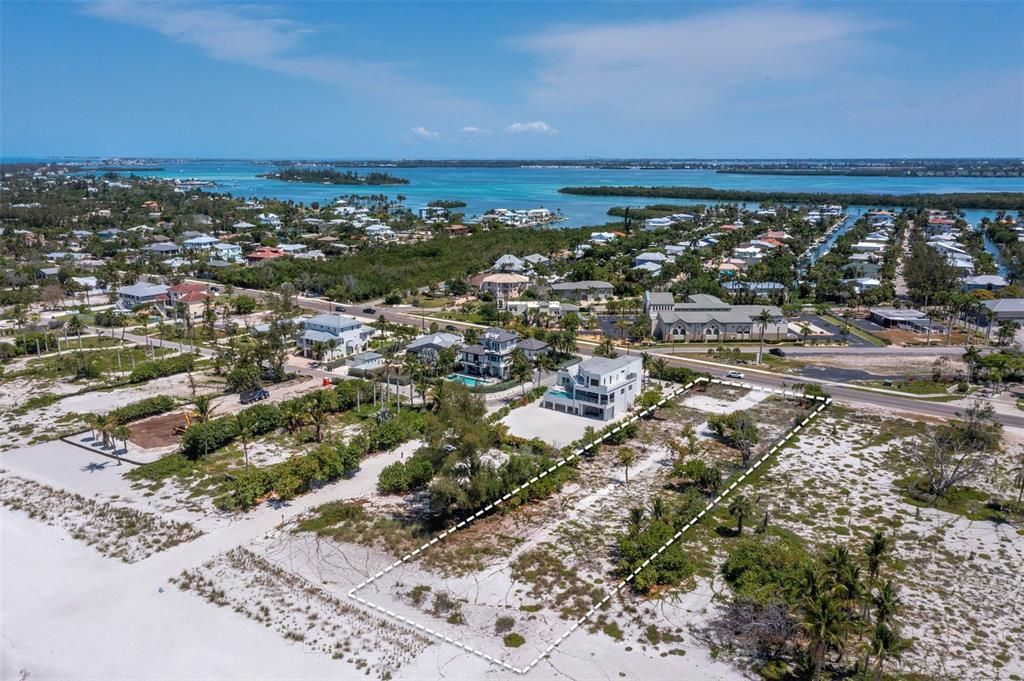 待售: $6,495,000 (0.88 acres)