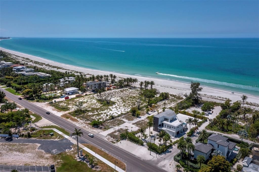 待售: $6,495,000 (0.88 acres)