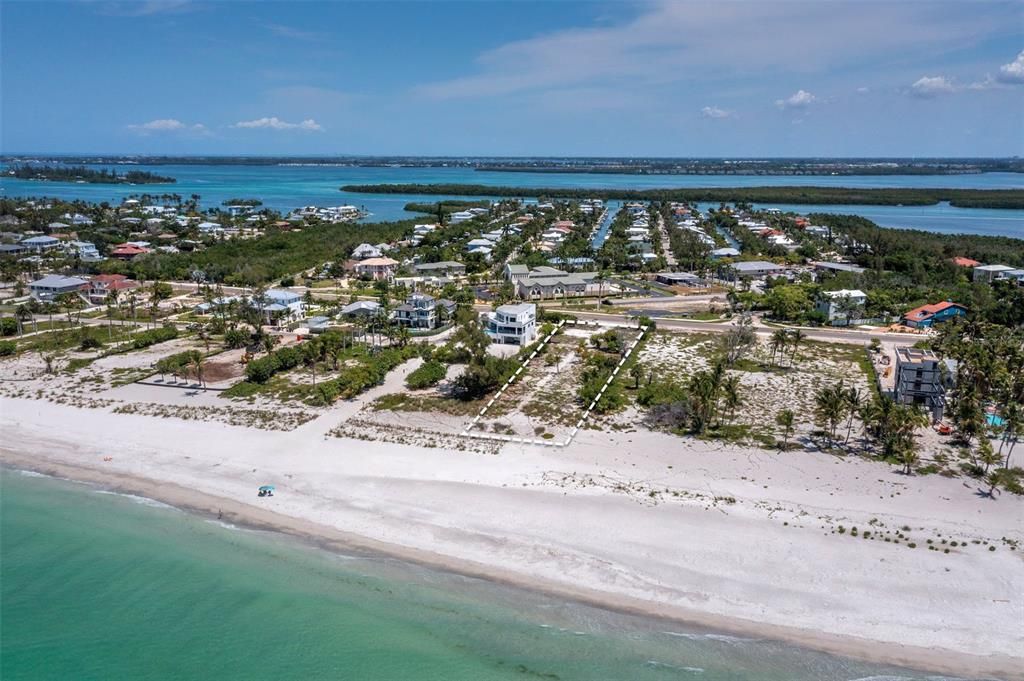 待售: $6,495,000 (0.88 acres)