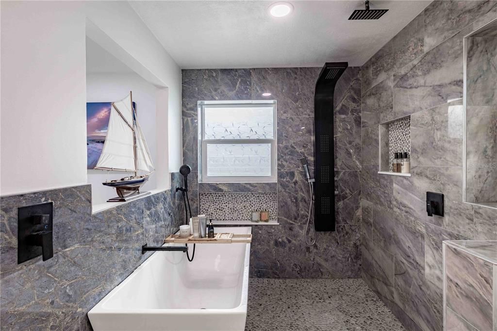 For Sale: $995,000 (3 beds, 3 baths, 2286 Square Feet)