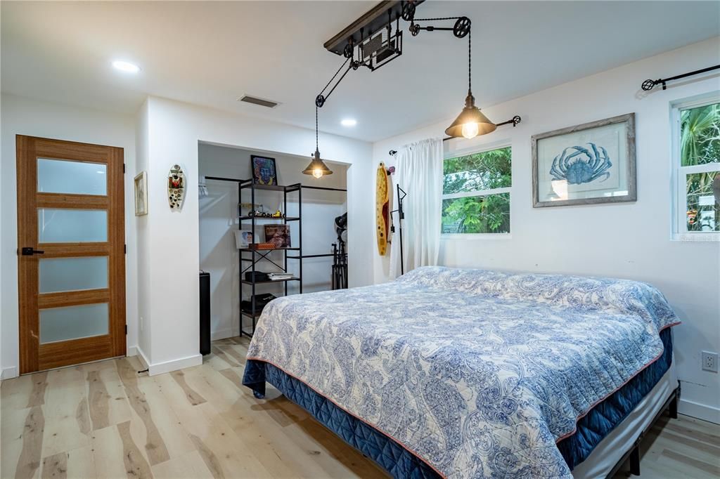 For Sale: $995,000 (3 beds, 3 baths, 2286 Square Feet)