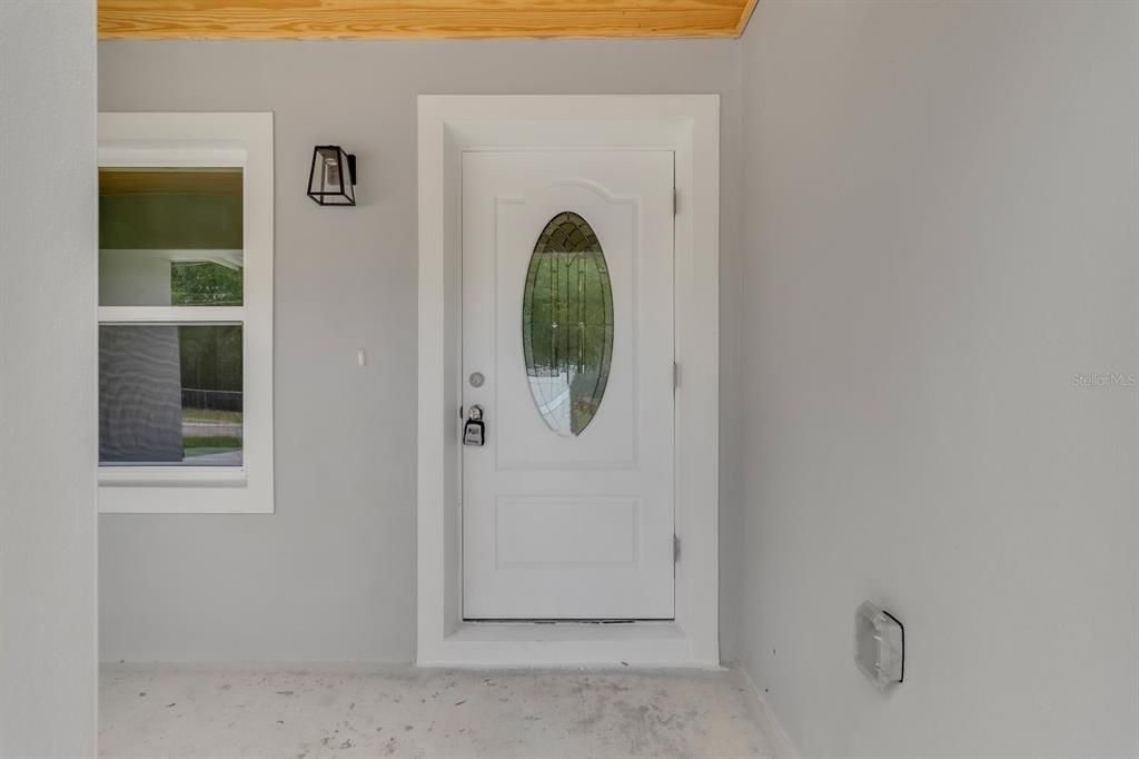 En Venta: $337,000 (4 camas, 2 baños, 1884 Pies cuadrados)