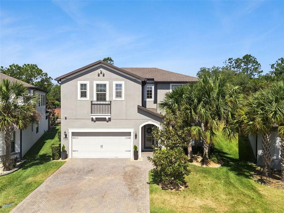 En Venta: $744,900 (4 camas, 3 baños, 3011 Pies cuadrados)