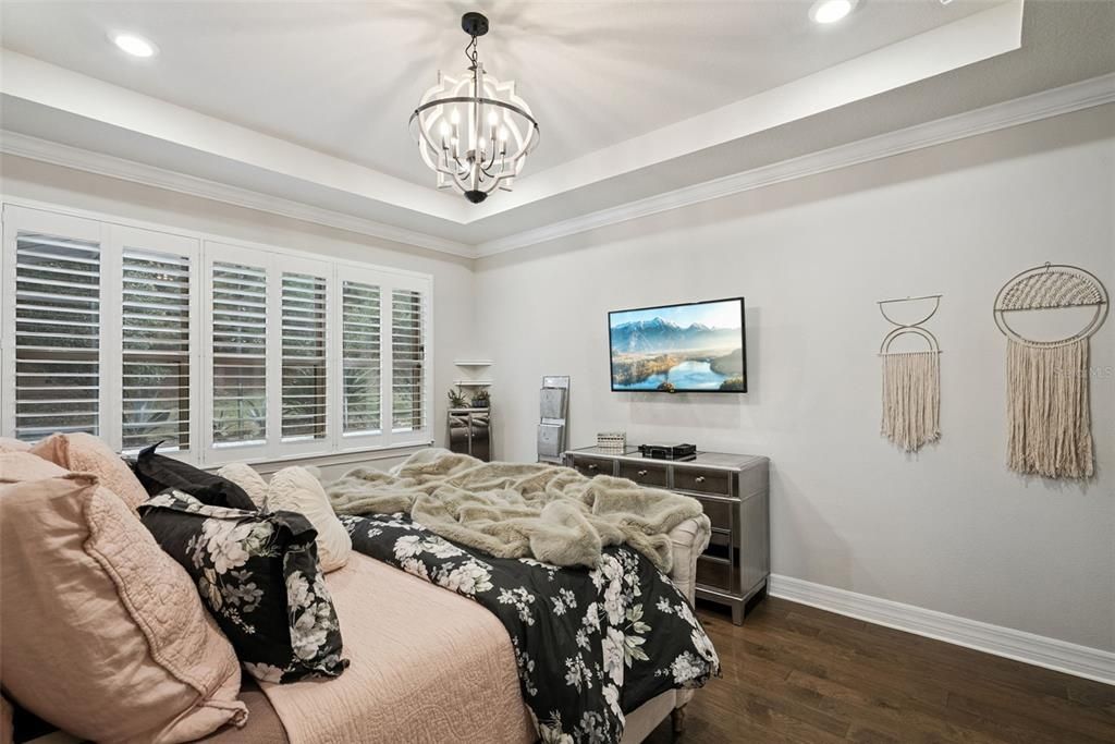 En Venta: $744,900 (4 camas, 3 baños, 3011 Pies cuadrados)