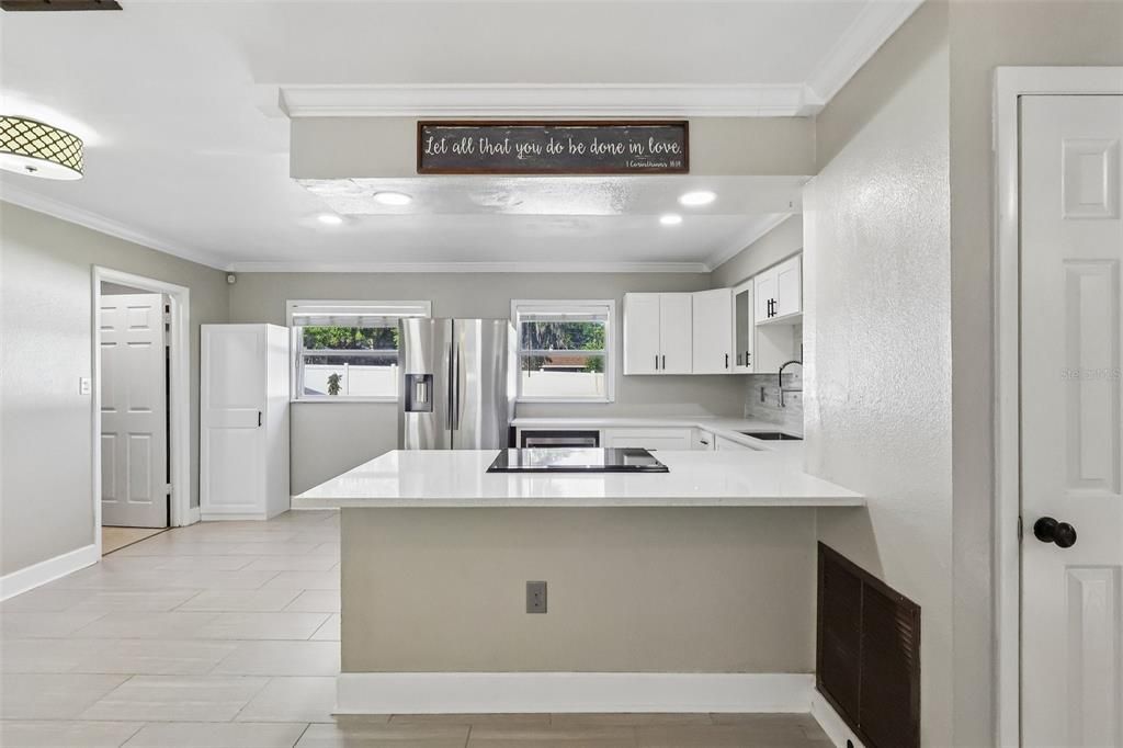 En Venta: $350,000 (3 camas, 2 baños, 1350 Pies cuadrados)