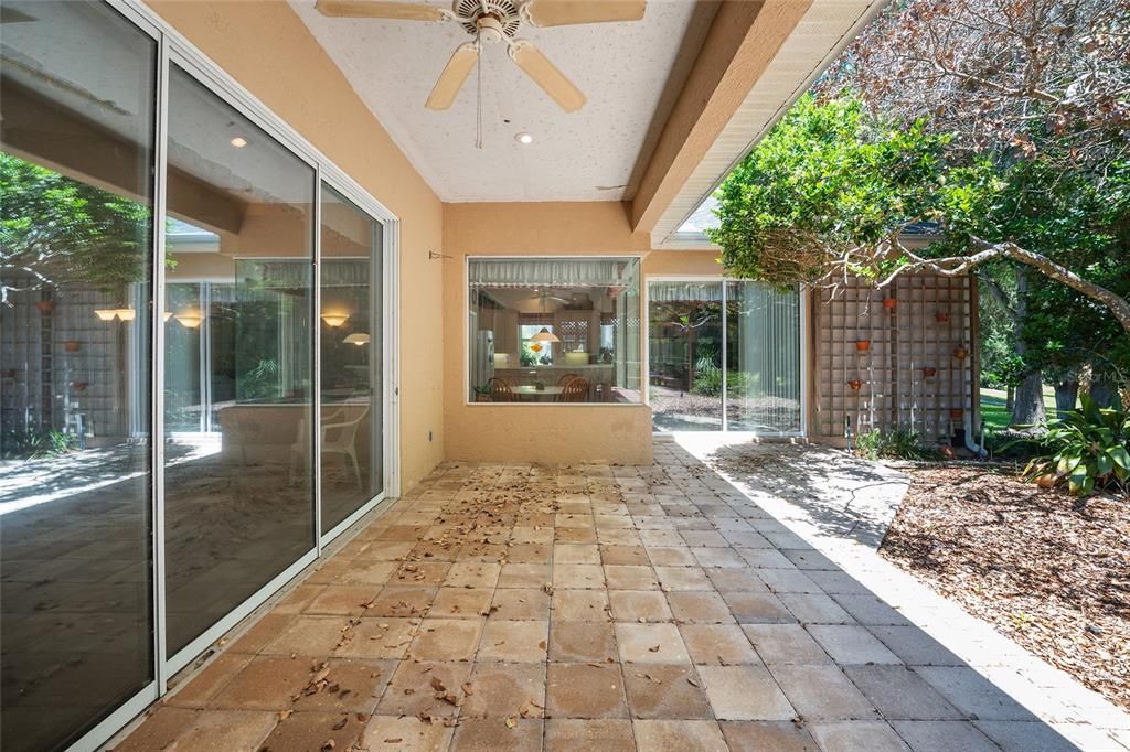 Active With Contract: $342,000 (2 beds, 2 baths, 2490 Square Feet)