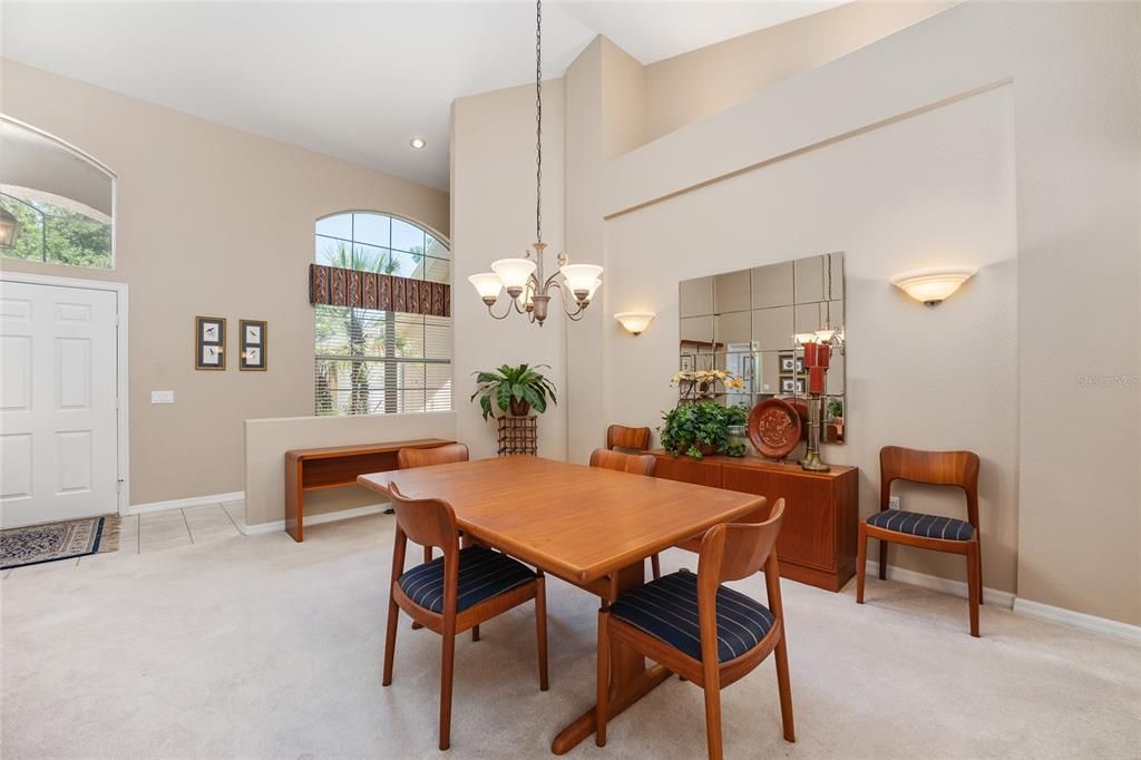 Active With Contract: $342,000 (2 beds, 2 baths, 2490 Square Feet)