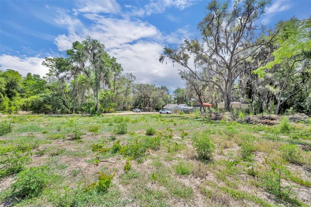 En Venta: $470,000 (4 camas, 2 baños, 2196 Pies cuadrados)