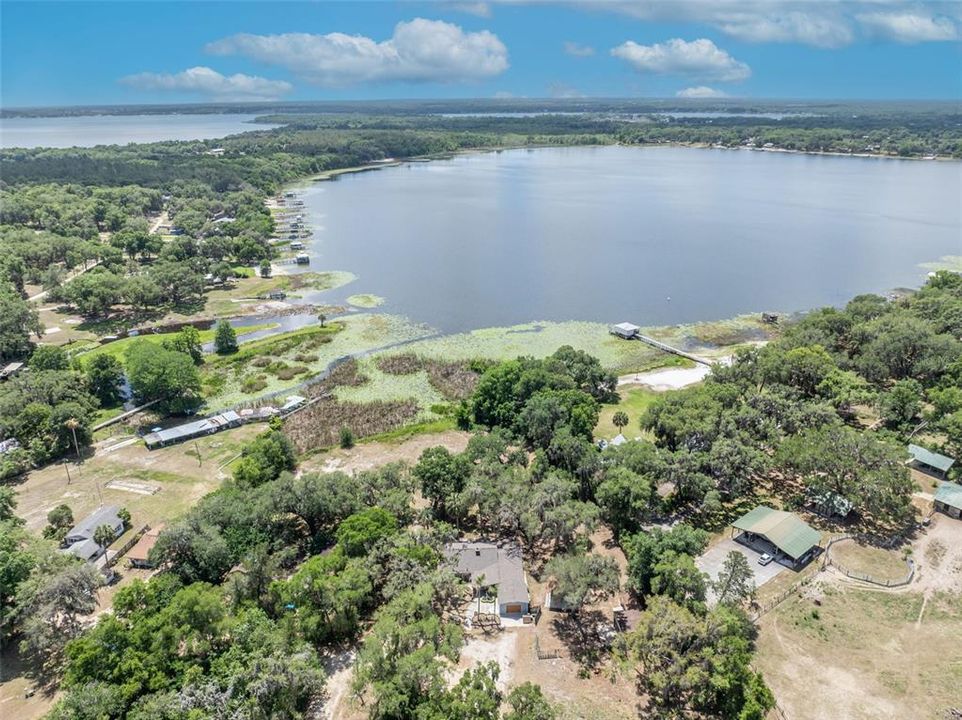 En Venta: $470,000 (4 camas, 2 baños, 2196 Pies cuadrados)