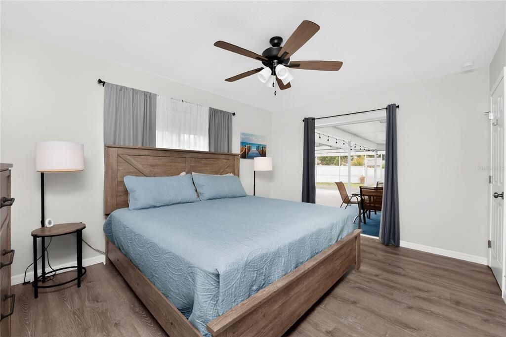 En Venta: $333,000 (2 camas, 2 baños, 1211 Pies cuadrados)
