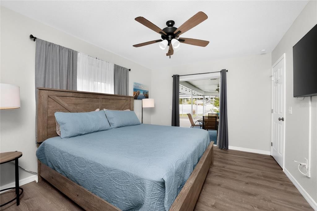 En Venta: $333,000 (2 camas, 2 baños, 1211 Pies cuadrados)