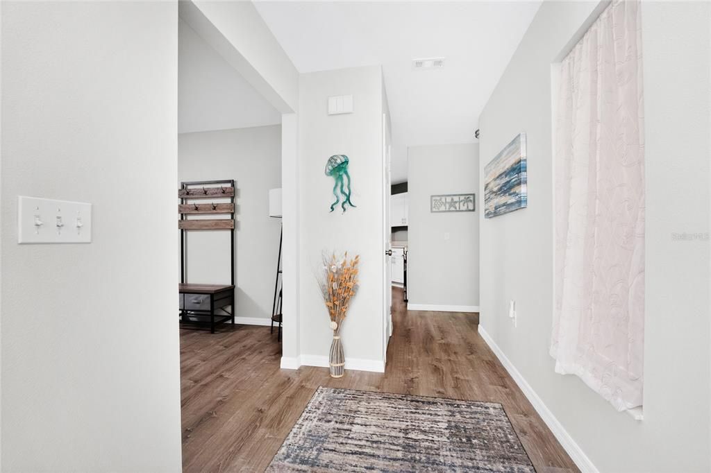 En Venta: $333,000 (2 camas, 2 baños, 1211 Pies cuadrados)