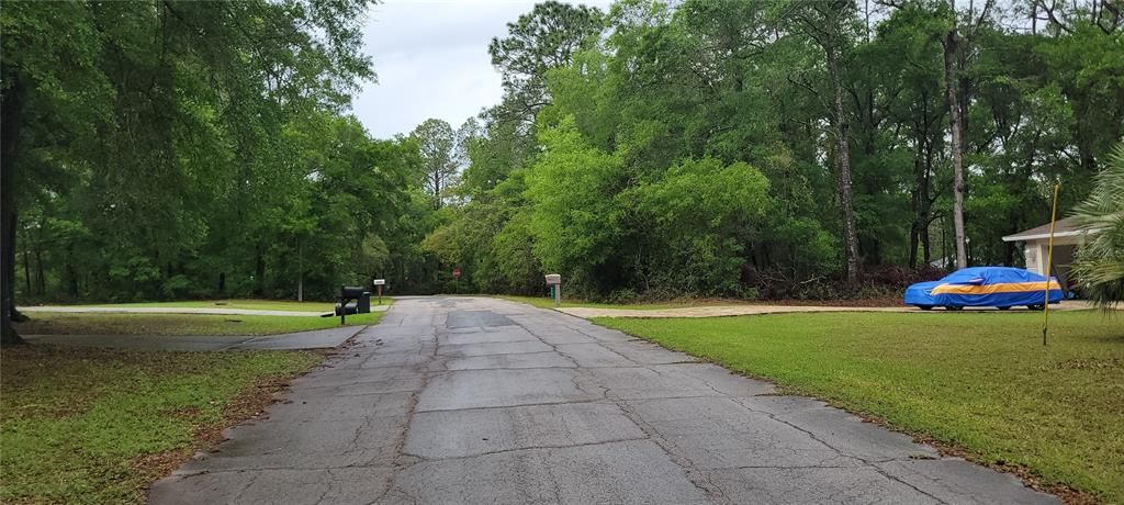 Activo con contrato: $21,000 (0.24 acres)
