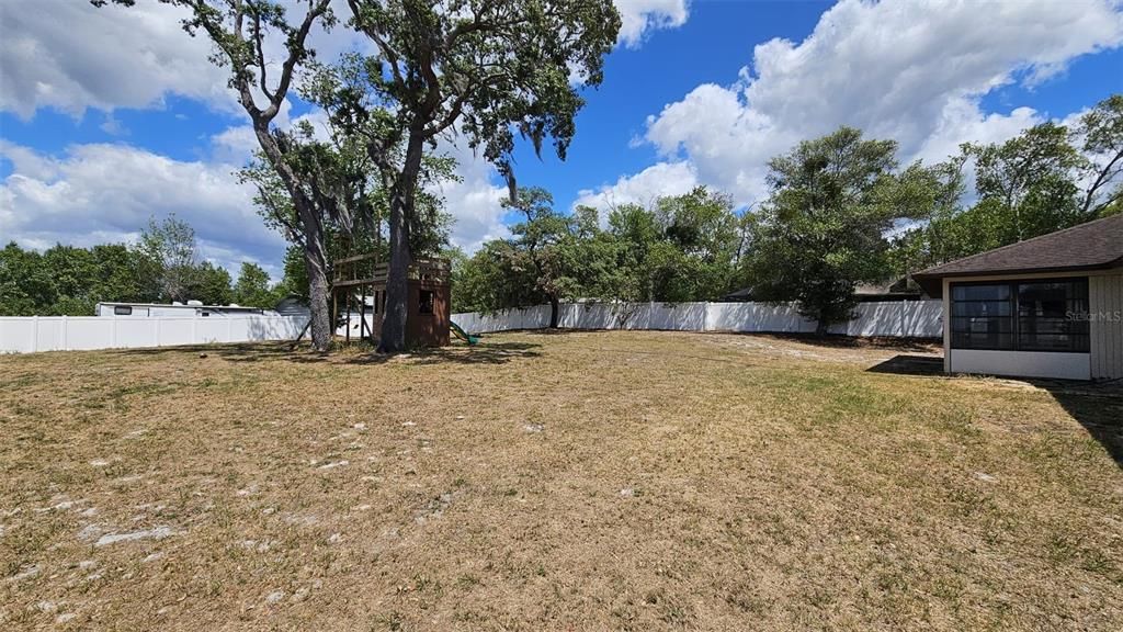 В аренду: $1,995 (3 спален, 2 ванн, 1866 Квадратных фут)