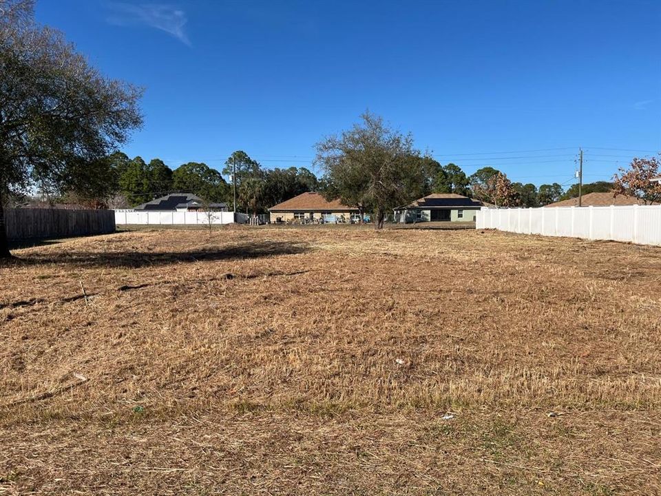 En Venta: $48,000 (0.24 acres)