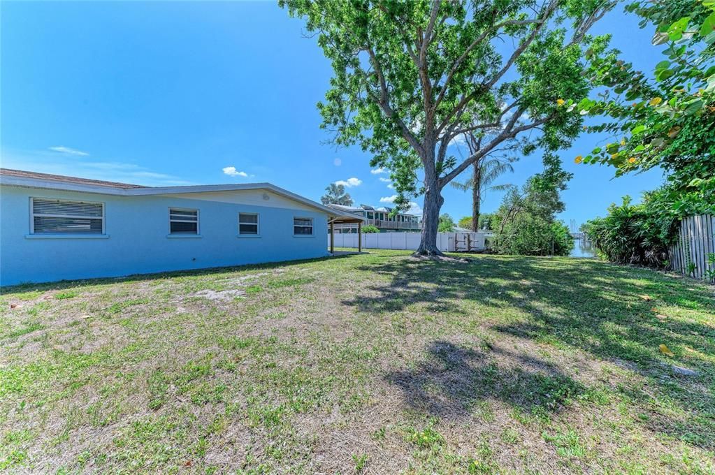For Sale: $599,900 (3 beds, 2 baths, 1776 Square Feet)