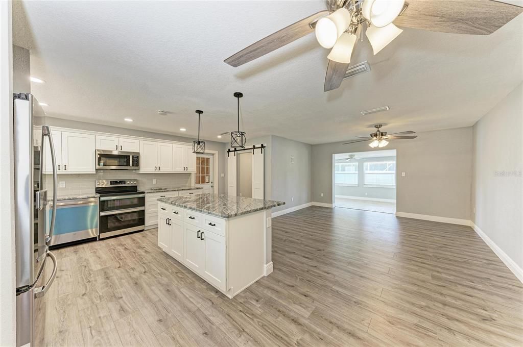 For Sale: $599,900 (3 beds, 2 baths, 1776 Square Feet)