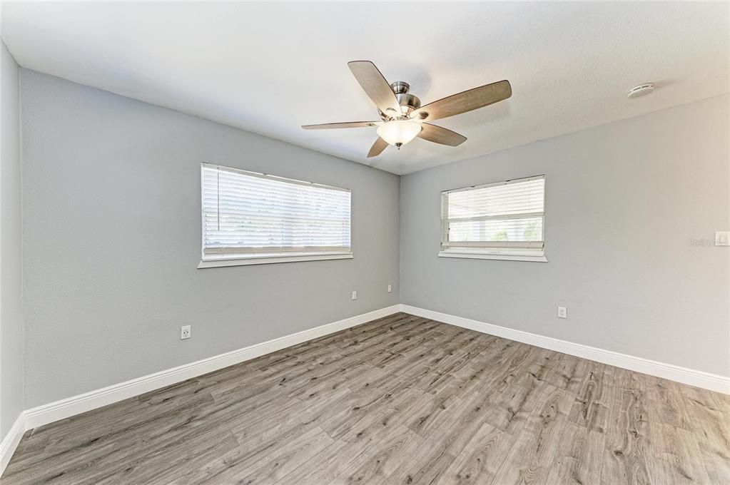 For Sale: $599,900 (3 beds, 2 baths, 1776 Square Feet)