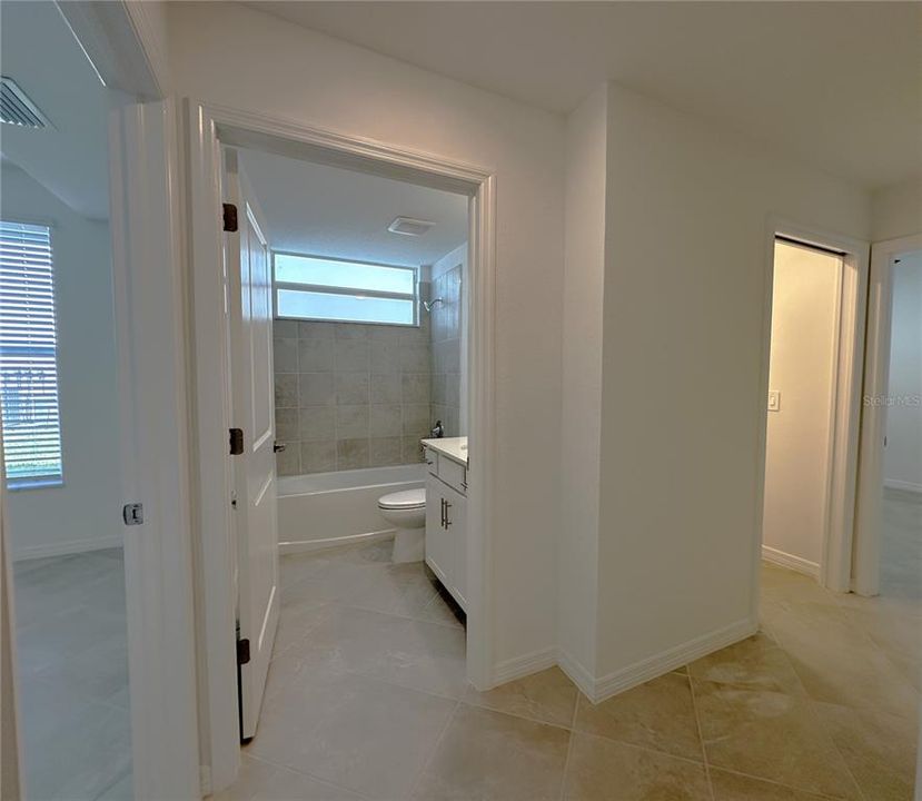 В аренду: $2,195 (2 спален, 2 ванн, 1569 Квадратных фут)