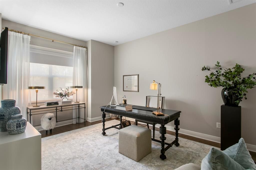 Active With Contract: $1,890,000 (4 beds, 3 baths, 2750 Square Feet)