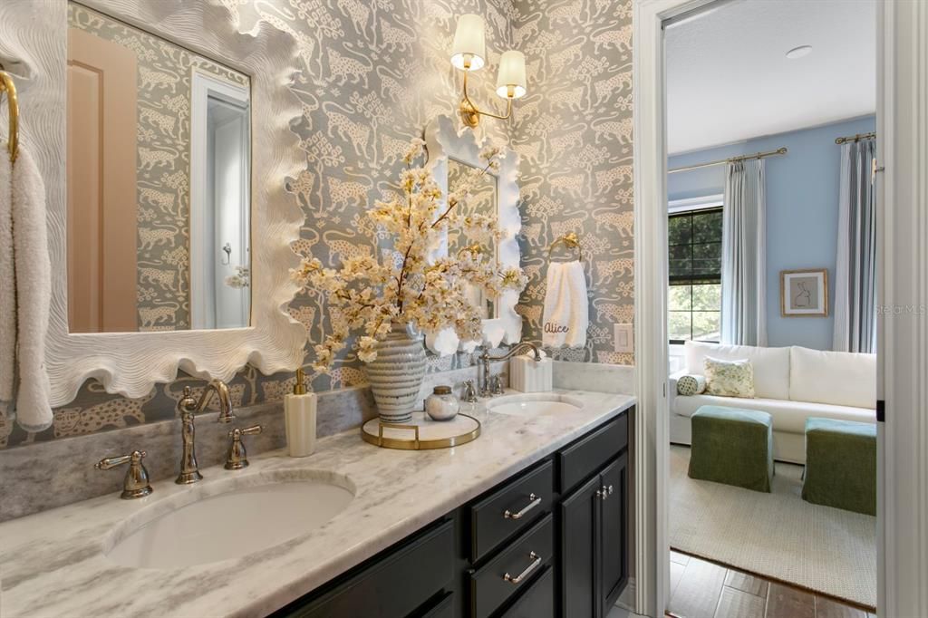 Active With Contract: $1,890,000 (4 beds, 3 baths, 2750 Square Feet)