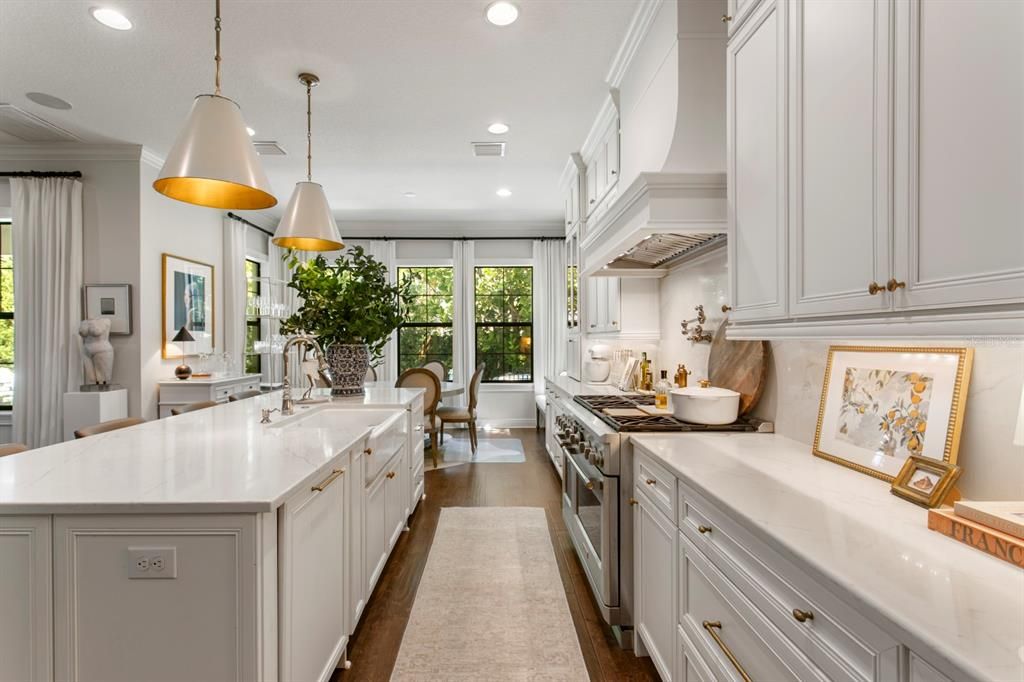 Active With Contract: $1,890,000 (4 beds, 3 baths, 2750 Square Feet)