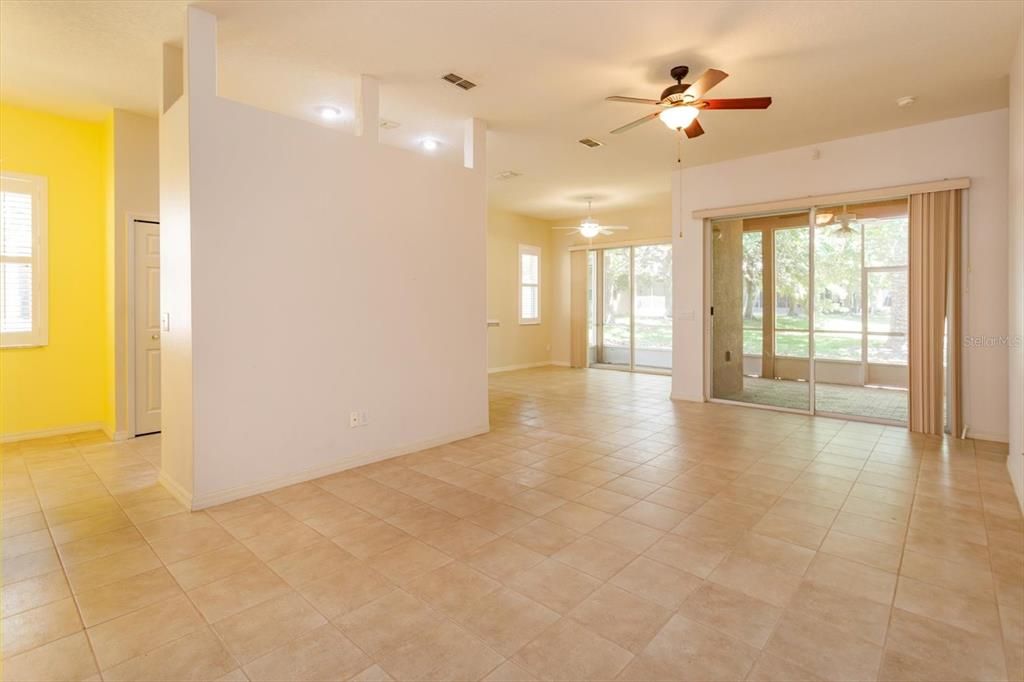 For Rent: $2,200 (3 beds, 2 baths, 1671 Square Feet)