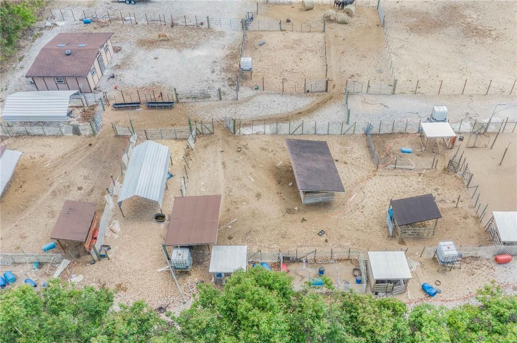 На продажу: $499,000 (4.91 acres)
