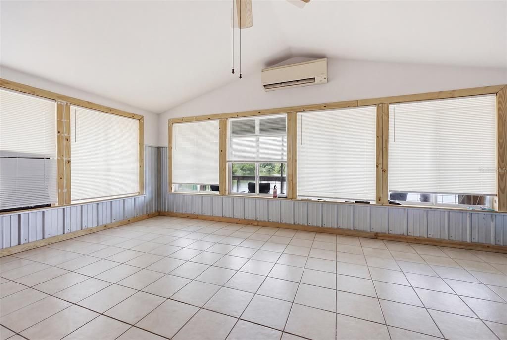 For Sale: $349,999 (0 beds, 0 baths, 2330 Square Feet)