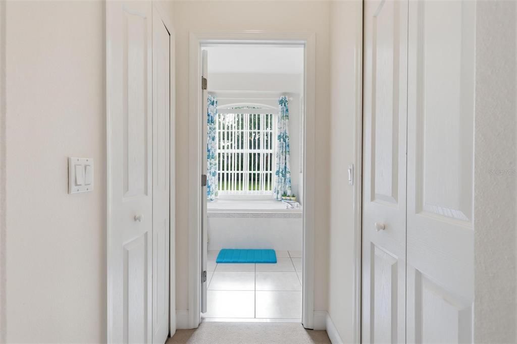 Activo con contrato: $639,900 (5 camas, 4 baños, 2726 Pies cuadrados)