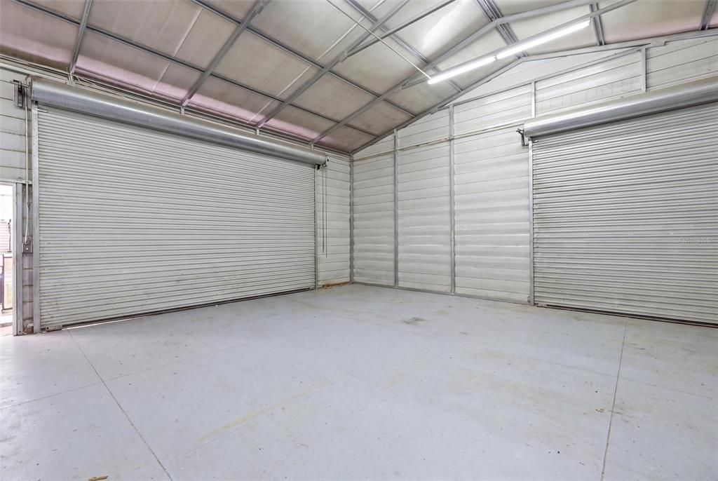 Activo con contrato: $639,900 (5 camas, 4 baños, 2726 Pies cuadrados)