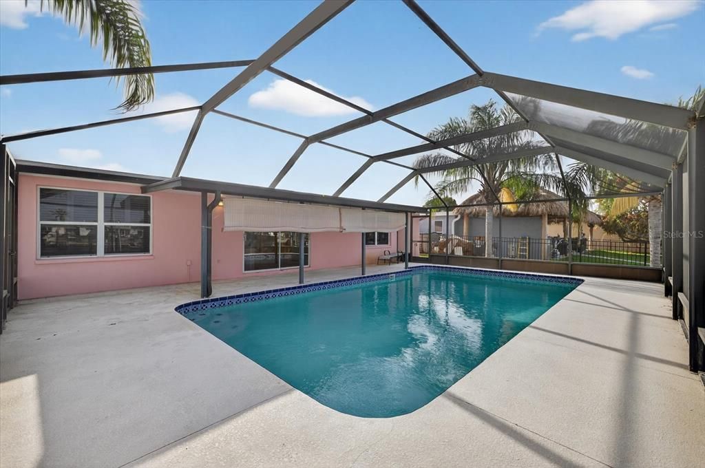 Activo con contrato: $482,000 (3 camas, 2 baños, 1512 Pies cuadrados)