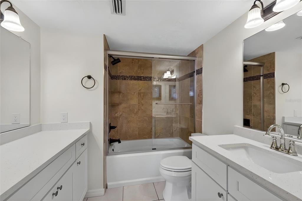 Activo con contrato: $482,000 (3 camas, 2 baños, 1512 Pies cuadrados)