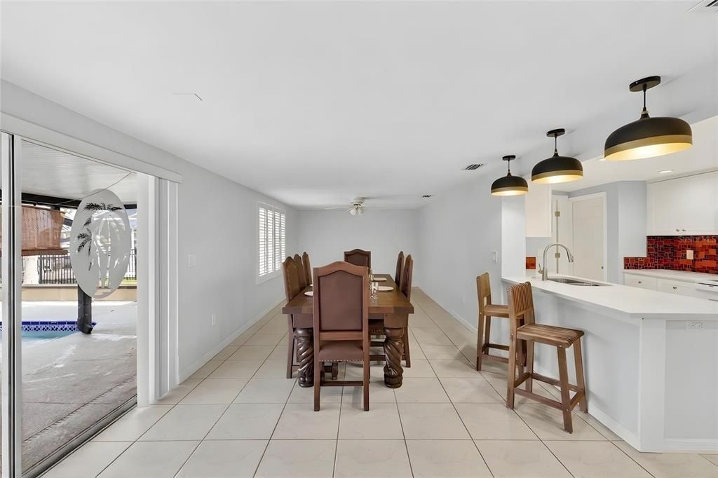 Activo con contrato: $482,000 (3 camas, 2 baños, 1512 Pies cuadrados)